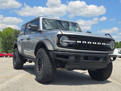 Used 2024 Ford Bronco Wildtrak AWD/4WD image 7
