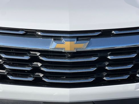 Used 2025 Chevrolet Equinox LT w/ Convenience Package II AWD/4WD image 44