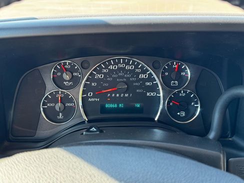 Used 2018 Chevrolet Express 2500 LS w/ Driver Convenience Package RWD image 13