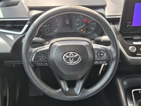 Used 2024 Toyota Corolla LE FWD image 14