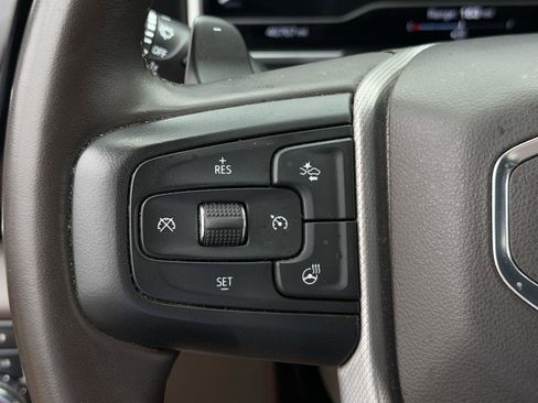 Used 2023 GMC Sierra 1500 Denali w/ Technology Package AWD/4WD image 17