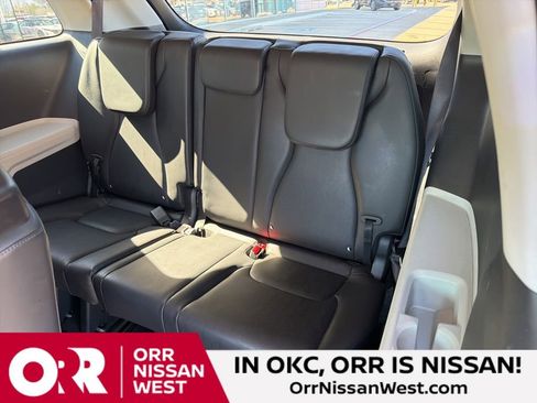 Used 2024 Kia Carnival LX image 15