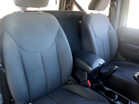 Used 2017 Jeep Wrangler Sport w/ Quick Order Package 23S image 37