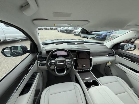 New 2026 GMC Acadia Denali w/ Super Cruise Package image 23