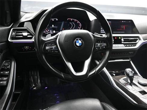 Used 2019 BMW 330i Sedan w/ Convenience Package image 19