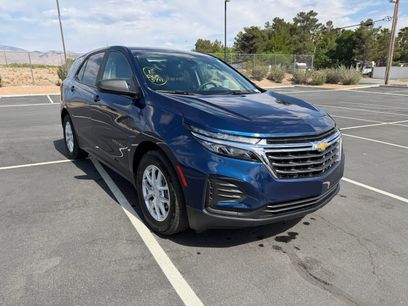 Used 2022 Chevrolet Equinox LS w/ LS Convenience Package