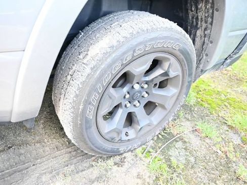 Used 2025 RAM 1500 Big Horn AWD/4WD image 12