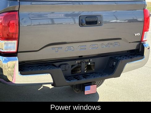 Used 2016 Toyota Tacoma SR5 image 7
