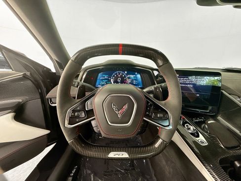 Used 2023 Chevrolet Corvette Z06 w/ Z07 Performance Package RWD image 10