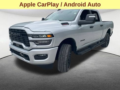 Used 2026 RAM 2500 Big Horn AWD/4WD image 5
