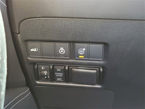 Used 2018 Nissan Armada Platinum w/ Captain Seat Package image 37