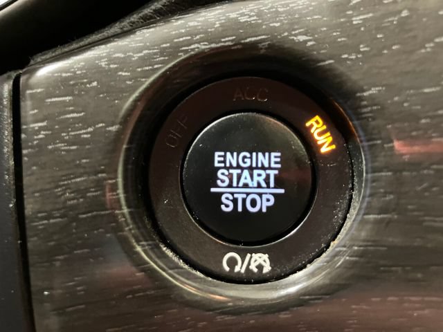 Used 2018 Jeep Grand Cherokee Limited w/ Luxury Group II AWD/4WD image 29