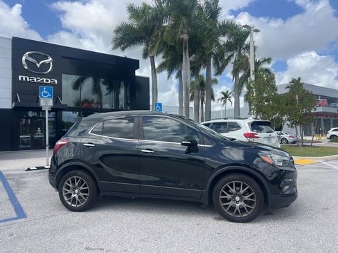 Used 2019 Buick Encore Sport Touring FWD image 2