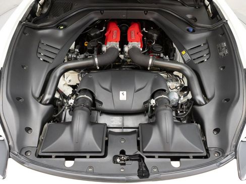 Certified 2016 Ferrari California T image 91