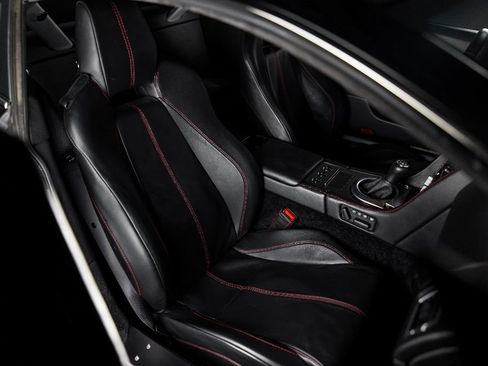 Used 2007 Aston Martin V8 Vantage Coupe RWD image 14
