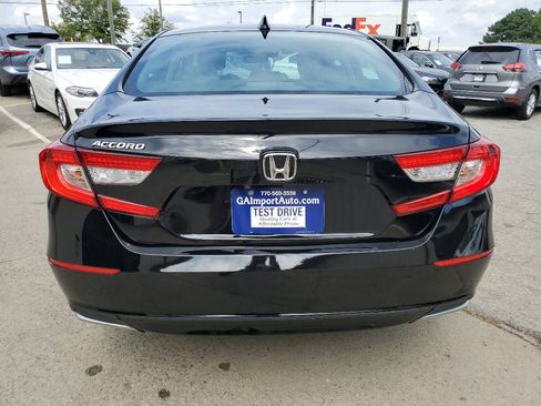 Used 2019 Honda Accord LX image 8