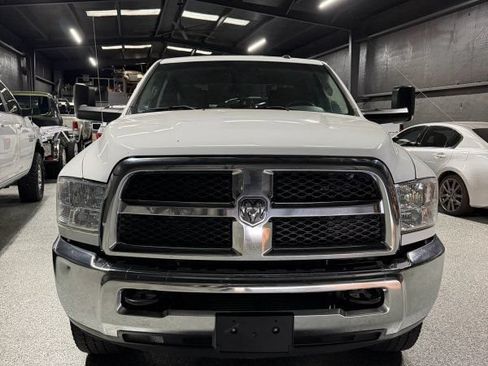 Used 2018 RAM 2500 Tradesman w/ Chrome Appearance Group AWD/4WD image 2