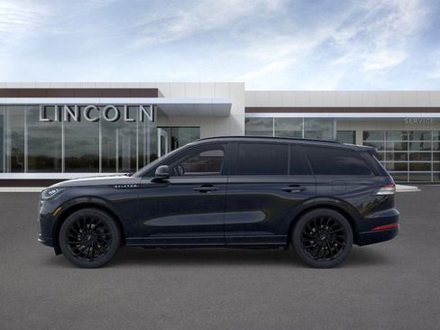 New 2026 Lincoln Aviator Reserve image 5