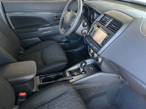 New 2025 Mitsubishi Outlander Sport ES image 17