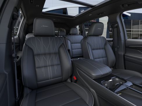 New 2027 Buick Enclave Avenir FWD image 16