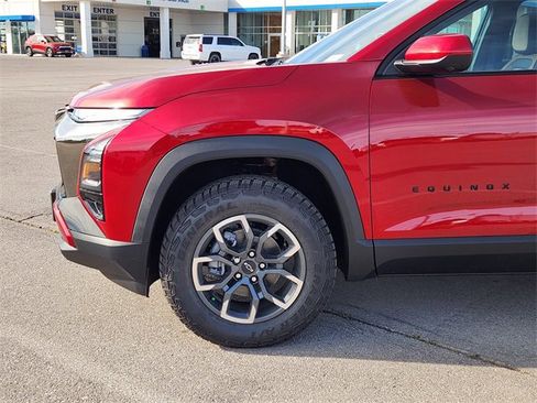 New 2026 Chevrolet Equinox ACTIV image 8