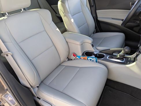 Certified 2018 Acura ILX image 13