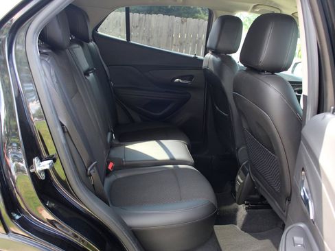 Used 2019 Buick Encore Preferred FWD image 34