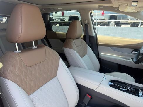 New 2026 Nissan Murano Platinum w/ Cargo Package AWD/4WD image 36