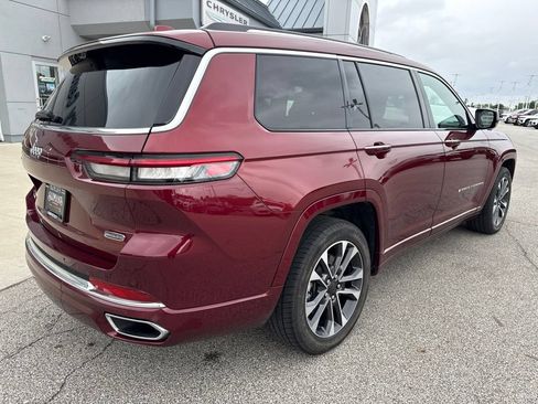Used 2021 Jeep Grand Cherokee L Overland w/ Luxury Tech Group IV AWD/4WD image 5