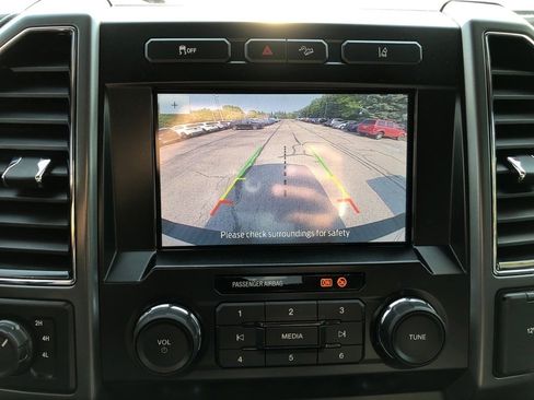 Used 2020 Ford F350 XLT w/ XLT Premium Package image 27