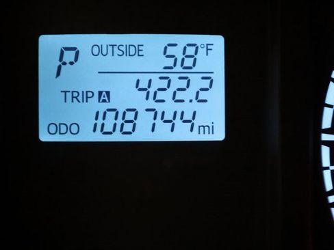 Used 2017 Toyota Tacoma SR image 21