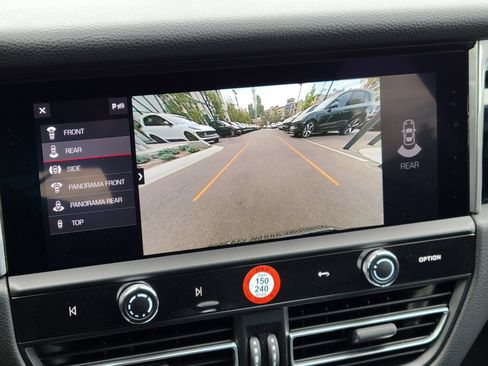 New 2025 Porsche Macan S AWD/4WD image 17