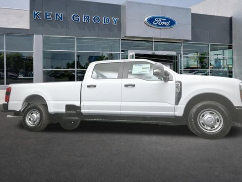 New 2026 Ford F250 XL RWD image 1