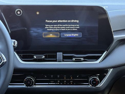 New 2026 Chevrolet Equinox LT image 15