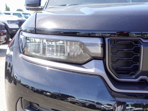 New 2026 Jeep Grand Cherokee L 4WD image 3