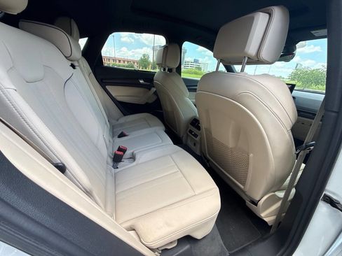 Used 2021 Audi Q5 2.0T Prestige AWD/4WD image 38