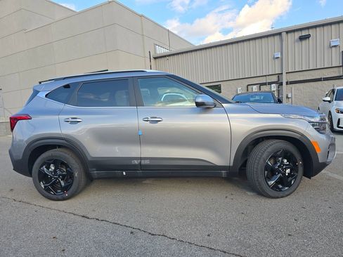 New 2026 Kia Seltos EX w/ EX Sunroof Package image 4