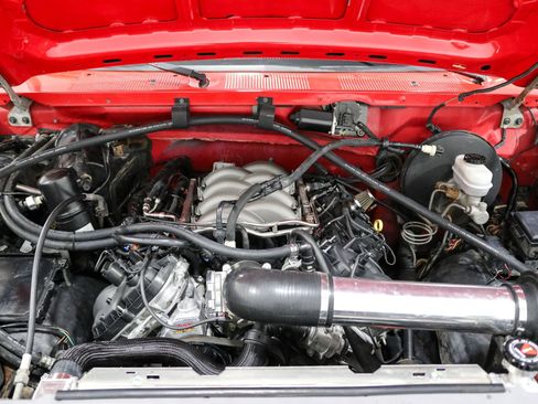 Used 1993 Ford F150 Lightning RWD image 21