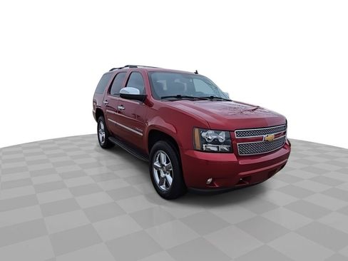 Used 2014 Chevrolet Tahoe LTZ image 2