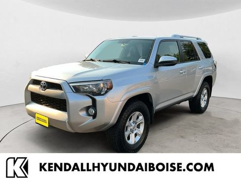 Used 2015 Toyota 4Runner SR5 AWD/4WD image 1