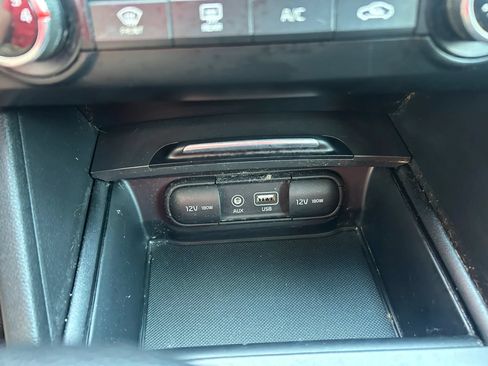 Used 2018 Kia Optima LX FWD image 9
