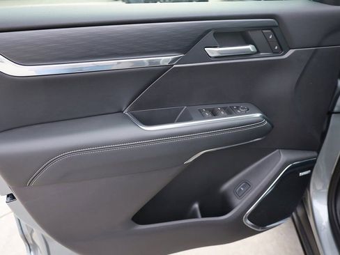 New 2026 GMC Acadia Elevation AWD/4WD image 10