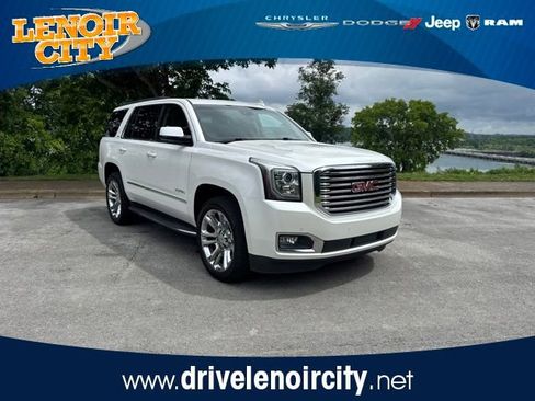 Used 2017 GMC Yukon SLT w/ Premium Edition AWD/4WD image 1