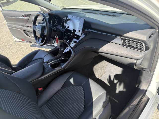 Used 2024 Toyota Camry SE w/ Cold Weather Package AWD/4WD image 34