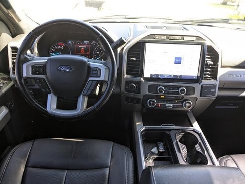 Used 2022 Ford F250 Lariat w/ Lariat Ultimate Package image 14