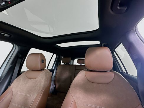 New 2026 Mercedes-Benz GLB 250 image 23