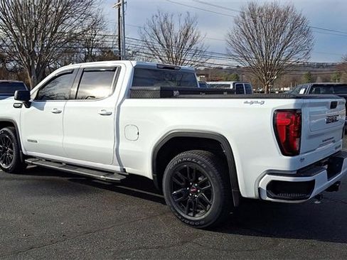 Used 2022 GMC Sierra 1500 Elevation w/ LPO, Elevation Black Package image 6