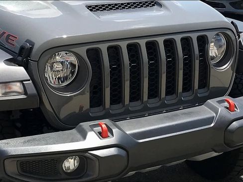 Used 2022 Jeep Gladiator Mojave w/ Trailer Tow Package image 29