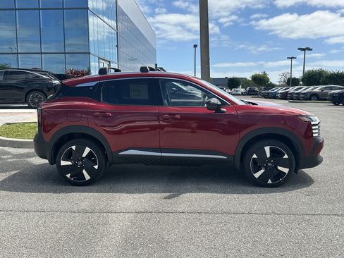 New 2026 Nissan Kicks SR FWD image 6