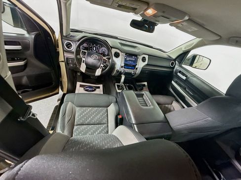 Used 2020 Toyota Tundra SR5 w/ TRD Off-Road Package AWD/4WD image 22